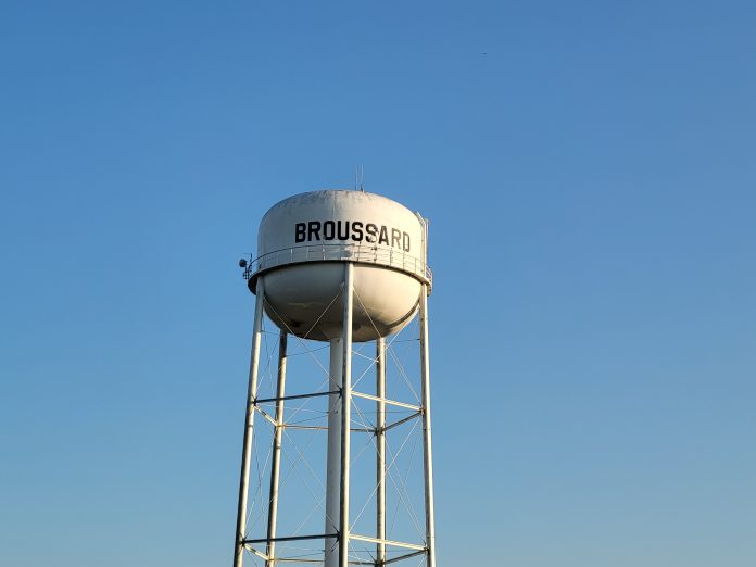 Broussard Water Tower