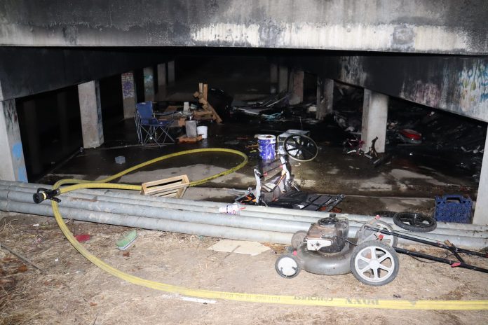 2400 West Congress Street