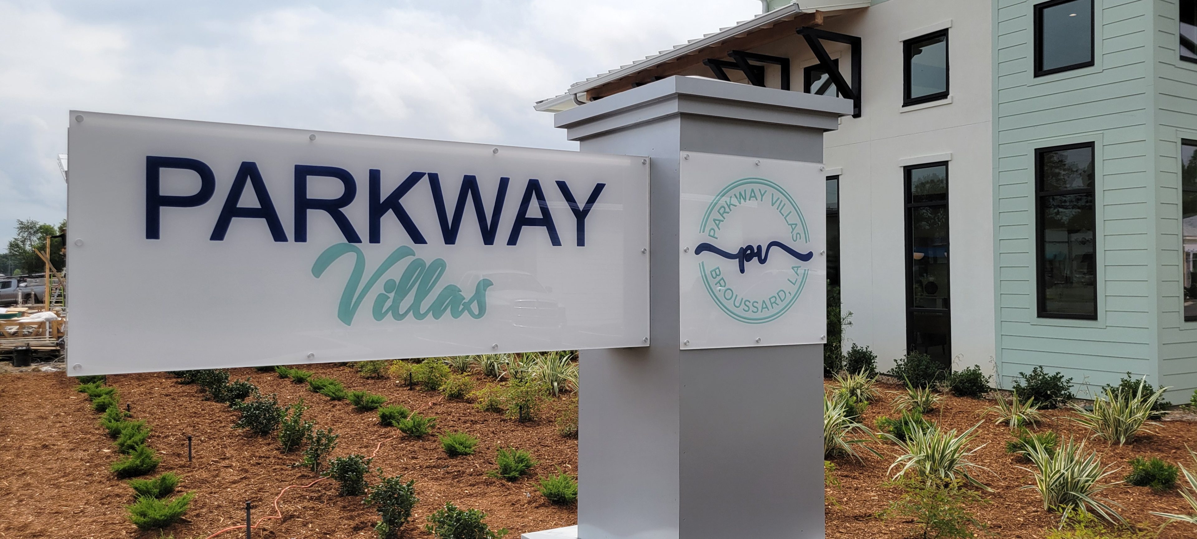 Parkway Villas
