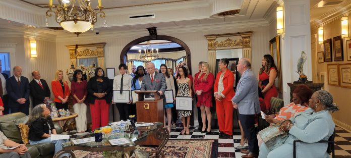 Glenn Armentor Pay It Forward Scholarship recipients